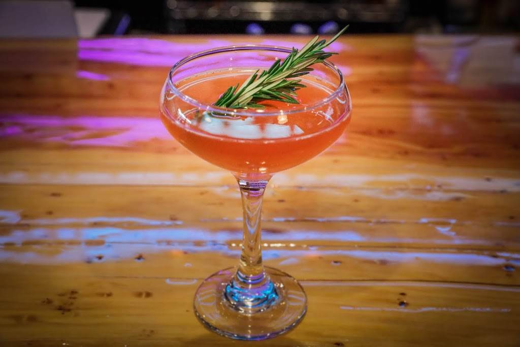 Purgatory Whiskey Bar & Craft Beer | restaurant | 31 W 10th St, Tracy, CA 95376, USA | 2095975397 OR +1 209-597-5397