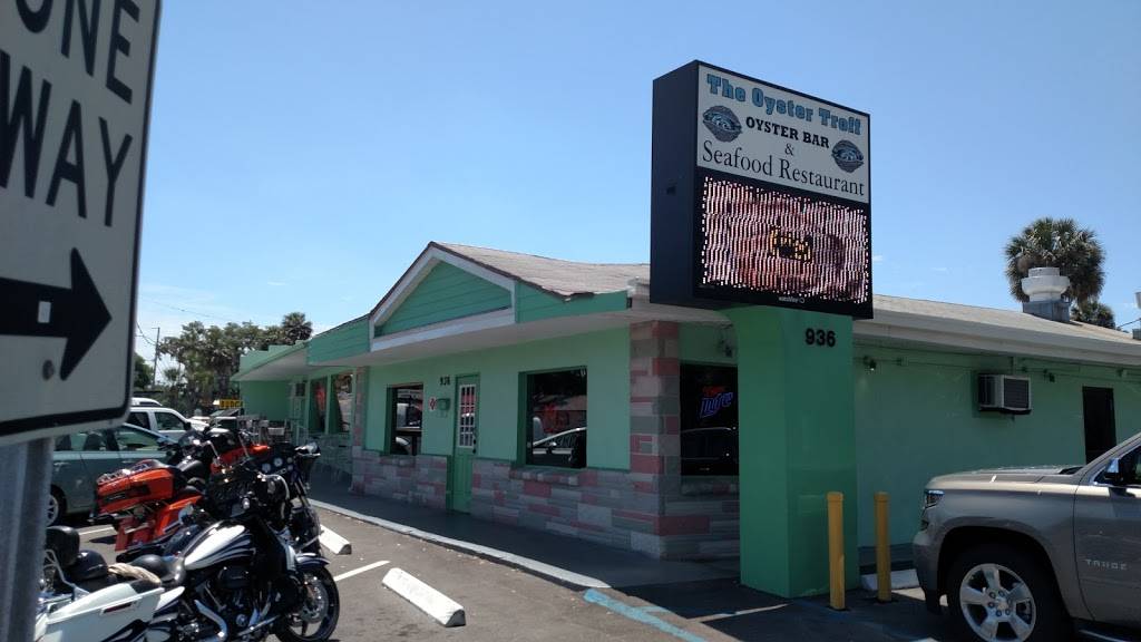 Oyster Troff | restaurant | 936 N Bay St, Eustis, FL 32726, USA | 3523579939 OR +1 352-357-9939
