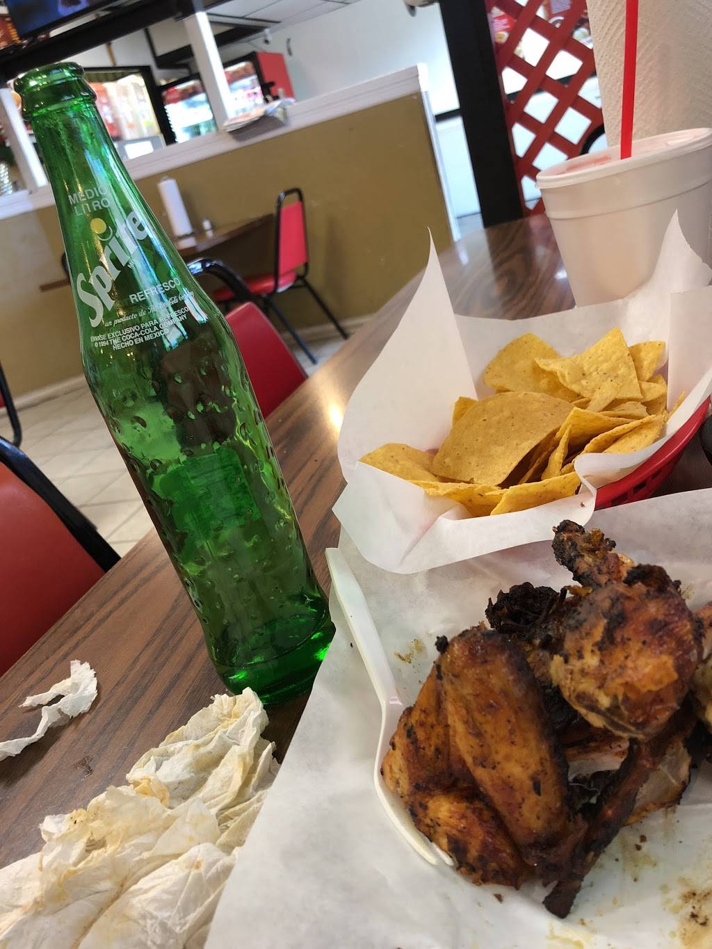 Pollos Asados Rey Regio | restaurant | 646 10th St, Hempstead, TX 77445, USA | 9799215023 OR +1 979-921-5023