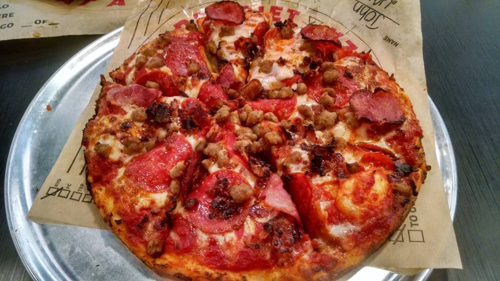 Rapid Fired Pizza | restaurant | 1080 S Main St, Englewood, OH 45322, USA | 9375408033 OR +1 937-540-8033