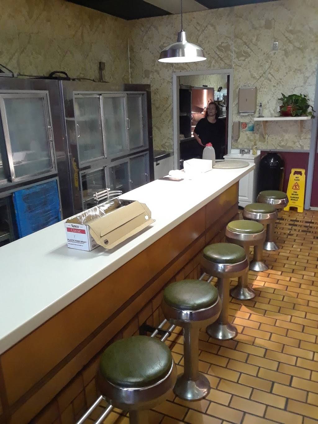 Jess Lunch Downtown | meal takeaway | 22 S Main St, Harrisonburg, VA 22801, USA | 5404348282 OR +1 540-434-8282