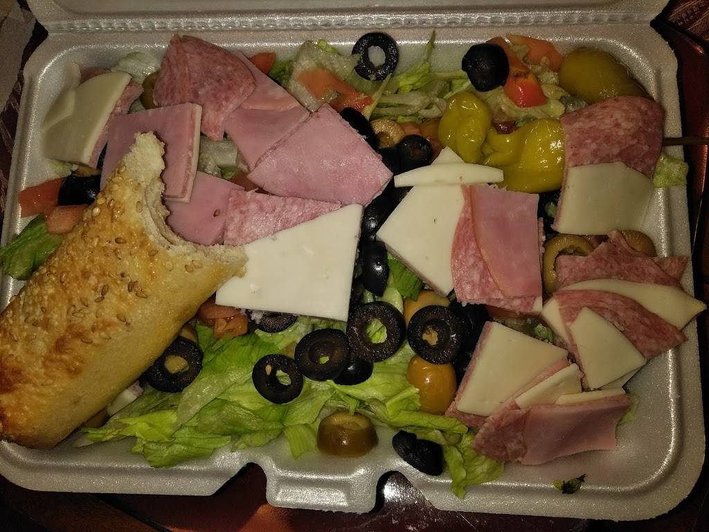 Carlos Pizza | restaurant | 35415 Jefferson Ave, Harrison Charter Township, MI 48045, USA | 5867920049 OR +1 586-792-0049