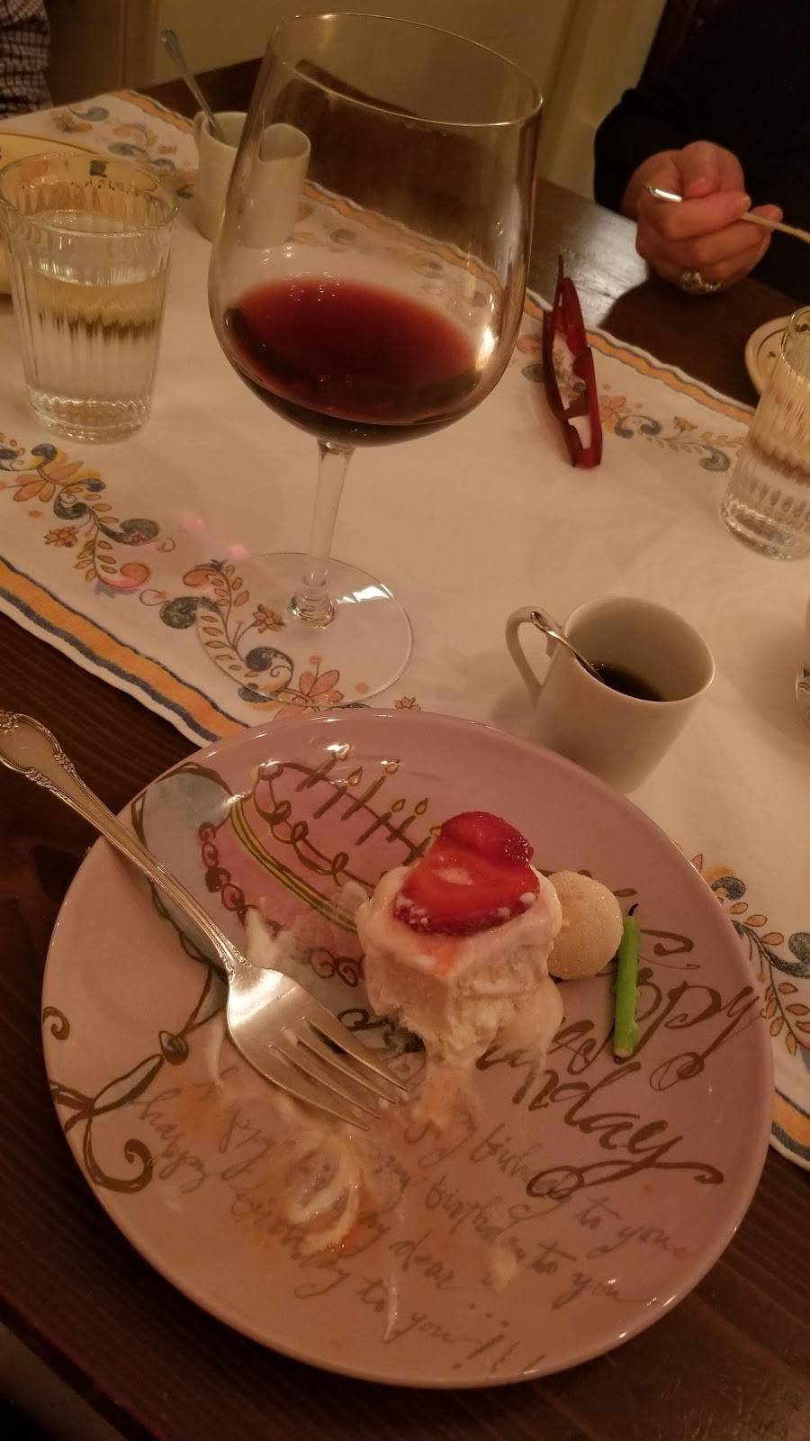 At The Italian Table | restaurant | 2359 Frankfort Ave, Louisville, KY 40206, USA | 5028830211 OR +1 502-883-0211