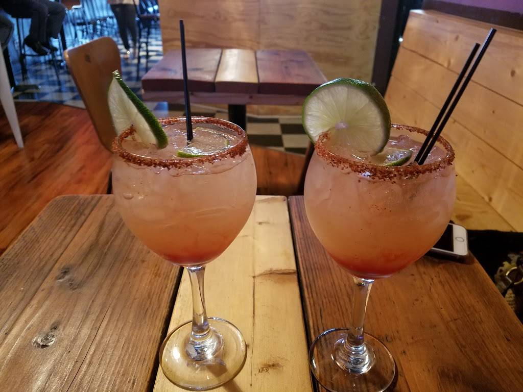 Cafe Rosa | restaurant | 5842 S Archer Ave, Chicago, IL 60638, USA | 7735812982 OR +1 773-581-2982