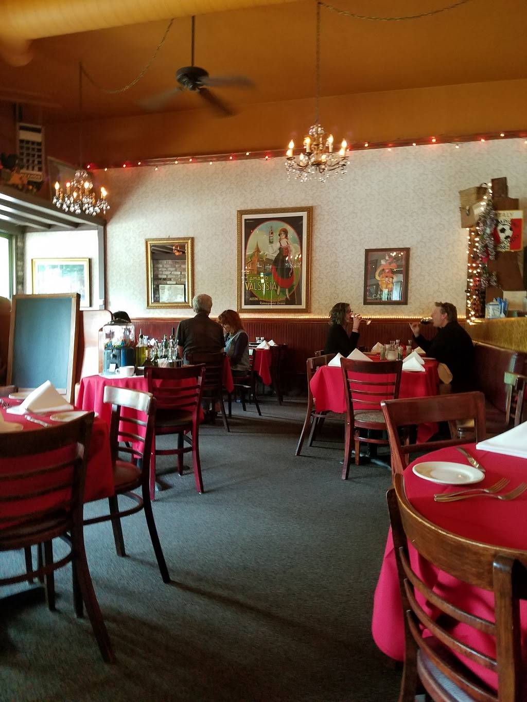 Fradelizios Ristorante | restaurant | 35 Broadway, Fairfax, CA 94930, USA | 4154591618 OR +1 415-459-1618