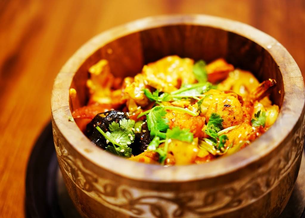 Mama Wong @ Exton | restaurant | 268 Eagleview Blvd, Exton, PA 19341, USA | 4847138888 OR +1 484-713-8888