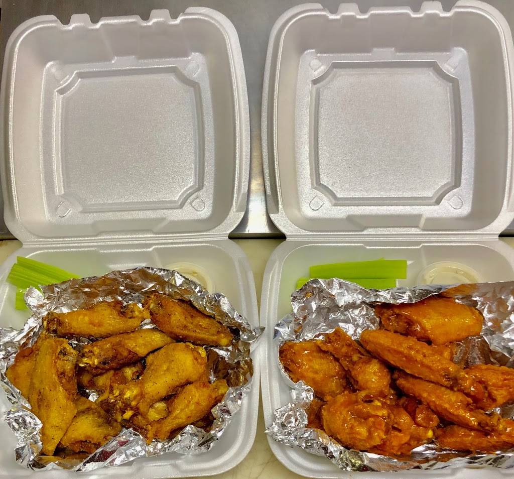 Yummiez | restaurant | 2501Pine Ave, Niagara Falls, NY 14301, USA | 7164985000 OR +1 716-498-5000