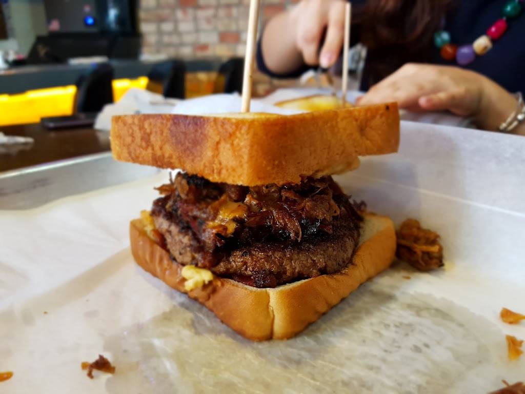 Coachs xXx Smoke | restaurant | 330 Austin Ave, Waco, TX 76701, USA | 2547321200 OR +1 254-732-1200