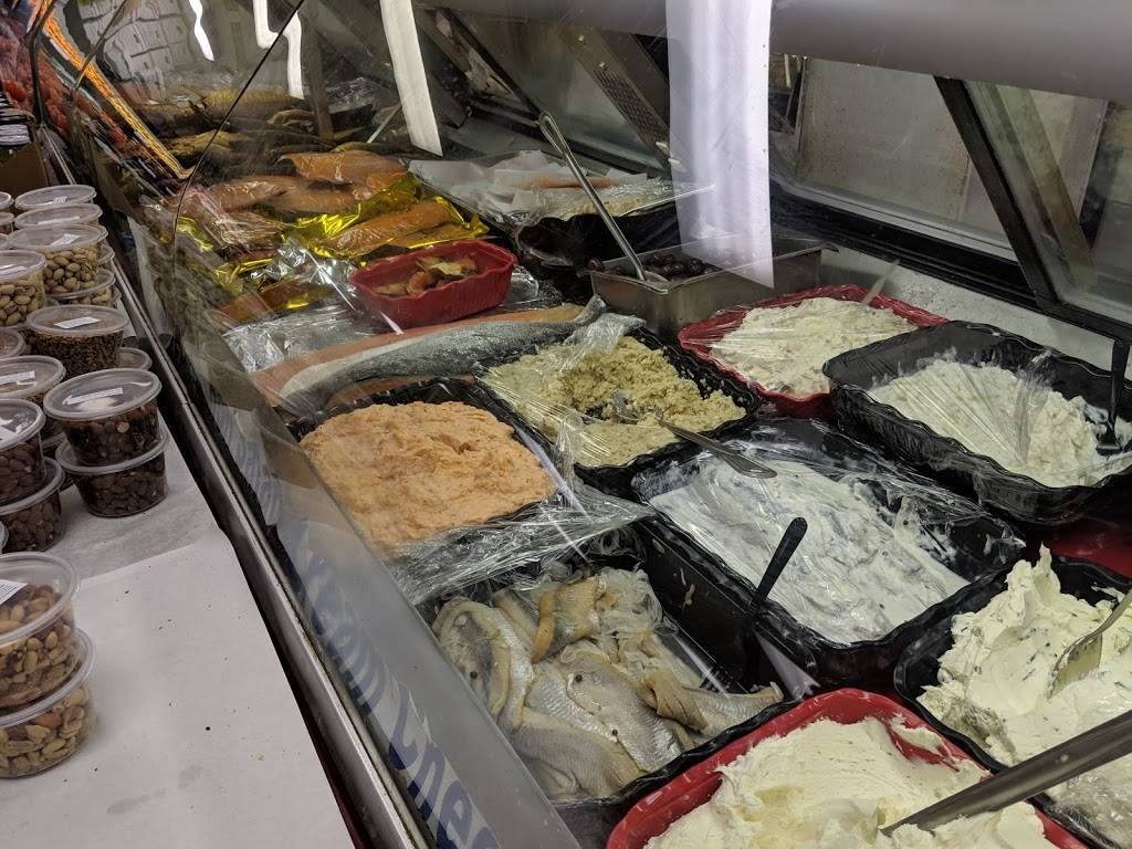 Steve Steins Famous Deli | restaurant | 1619 Grant Ave #39, Philadelphia, PA 19115, USA | 2156736000 OR +1 215-673-6000