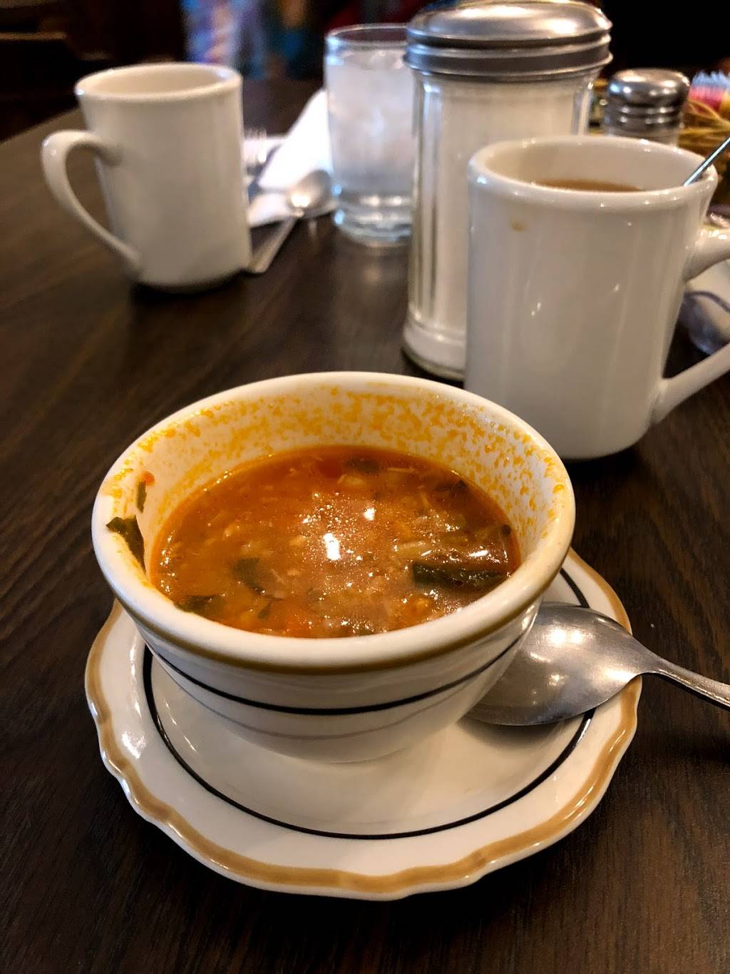 Country Kitchen | restaurant | 446 Central Ave, Highland Park, IL 60035, USA | 8474327500 OR +1 847-432-7500