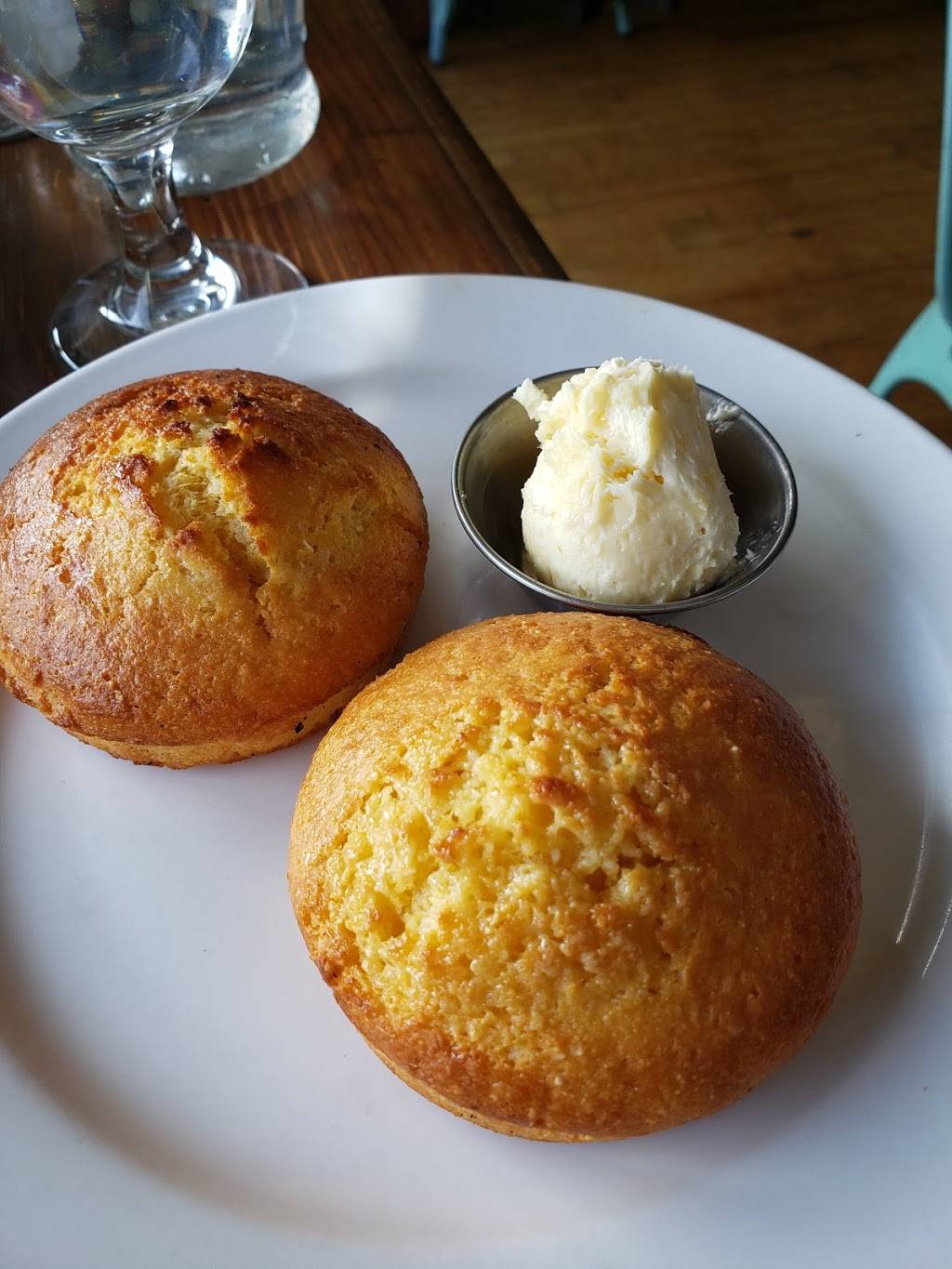 Revival | restaurant | 525 Selby Ave, St Paul, MN 55102, USA | 6513402355 OR +1 651-340-2355