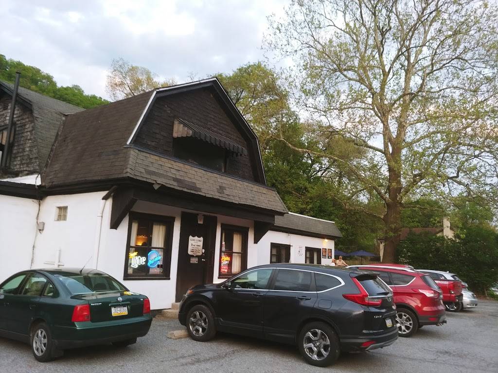 Glass Lounge Restaurant | restaurant | 4745 N Front St, Harrisburg, PA 17110, USA | 7172559919 OR +1 717-255-9919