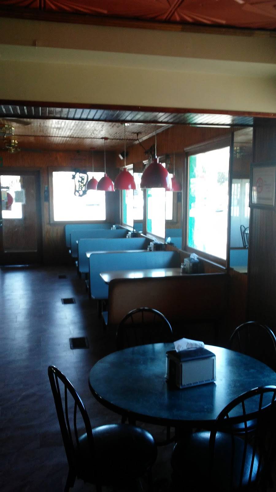 Pizza Corner | restaurant | 209 N Main St, Kenansville, NC 28349, USA | 9102960051 OR +1 910-296-0051