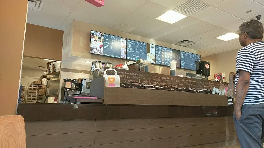 Dunkin | cafe | 24786 N 67th Ave, Peoria, AZ 85383, USA | 6237773500 OR +1 623-777-3500
