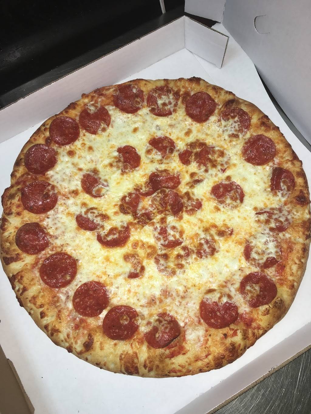 Toarminas Pizza South Lyon | restaurant | 22910 Pontiac Trail, South Lyon, MI 48178, USA | 2484863199 OR +1 248-486-3199