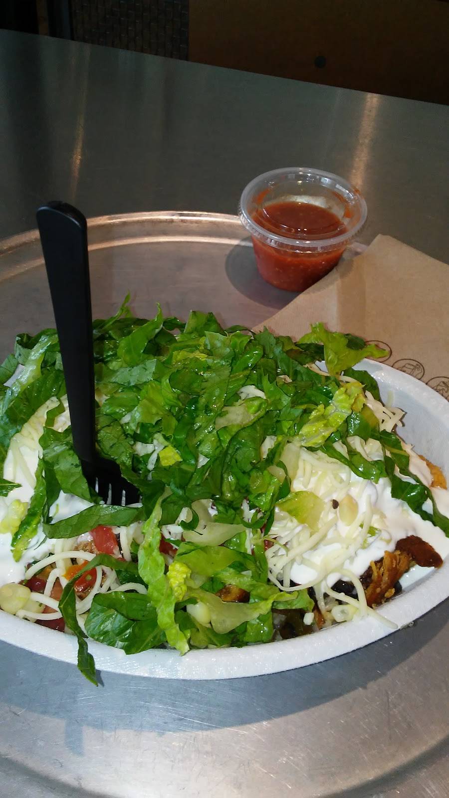 Chipotle Mexican Grill | restaurant | 1128 Lake St Frnt A, Oak Park, IL 60301, USA | 7085248211 OR +1 708-524-8211