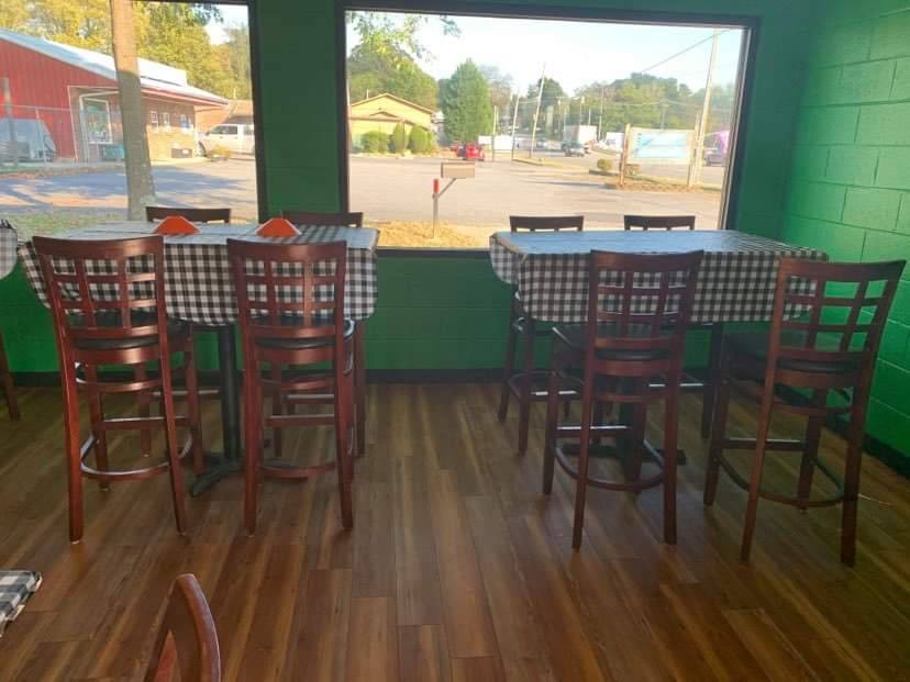 Greenway Pizza | restaurant | 520 N Green St, Morganton, NC 28655, USA | 8284757499 OR +1 828-475-7499