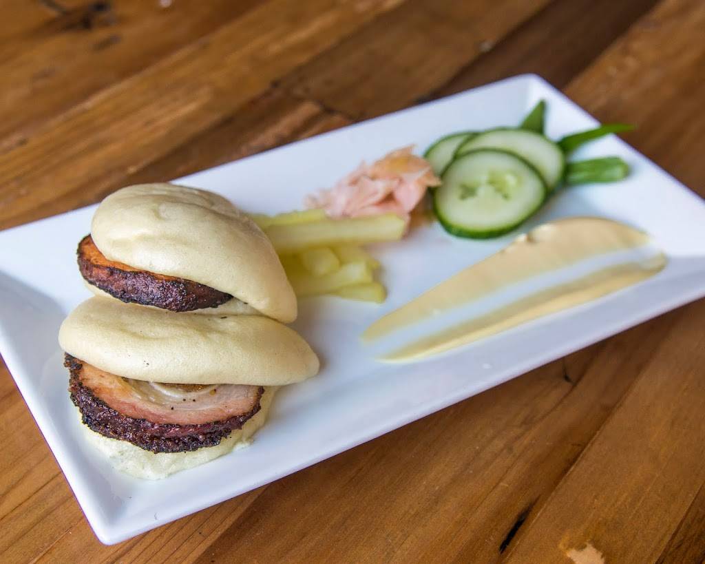 Hai Yall | restaurant | 2915 W Cary St, Richmond, VA 23221, USA | 8043536000 OR +1 804-353-6000