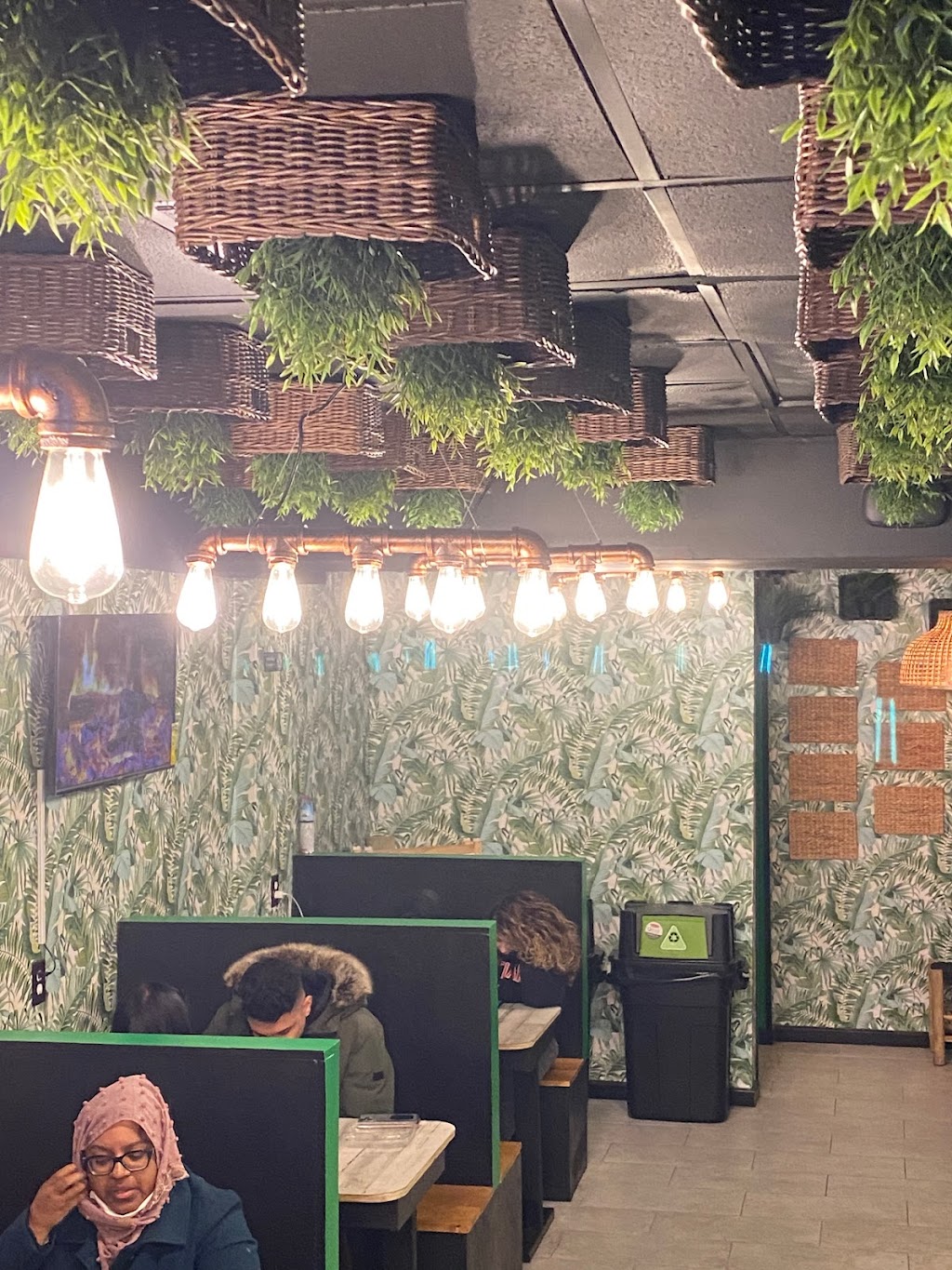 OFF THE BONE | restaurant | 213-02 42nd Ave, Queens, NY 11361, USA | 9293811014 OR +1 929-381-1014