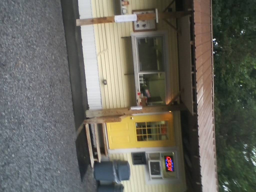 Attitudes and Dreams | restaurant | 13532 NY-28, Forestport, NY 13338, USA | 3153924848 OR +1 315-392-4848