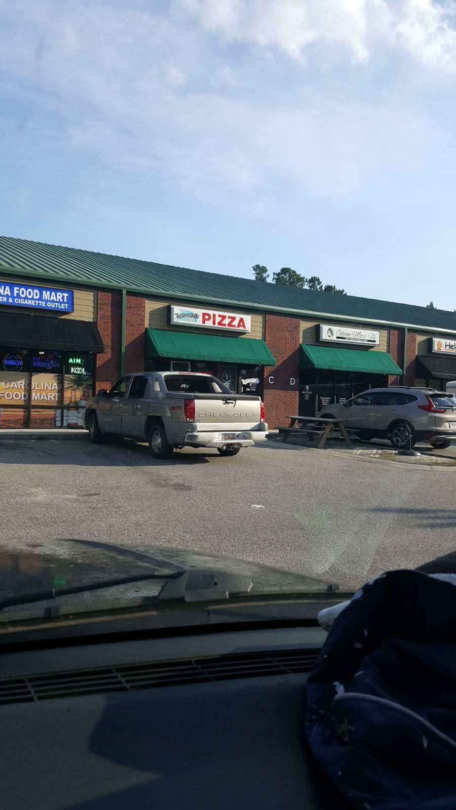 Ramanis Pizza & Subs | restaurant | 7913, 2523 Forestbrook Rd, Myrtle Beach, SC 29579, USA | 8432365946 OR +1 843-236-5946