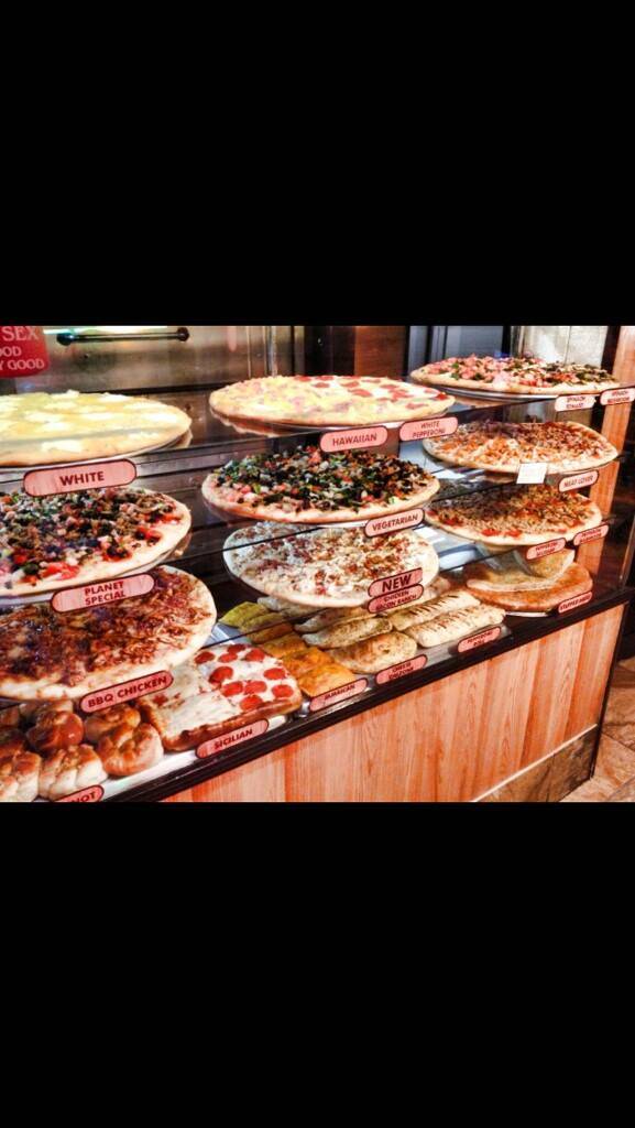 Planet Pizza | restaurant | 14 W Washington St, Orlando, FL 32801, USA | 4076508859 OR +1 407-650-8859