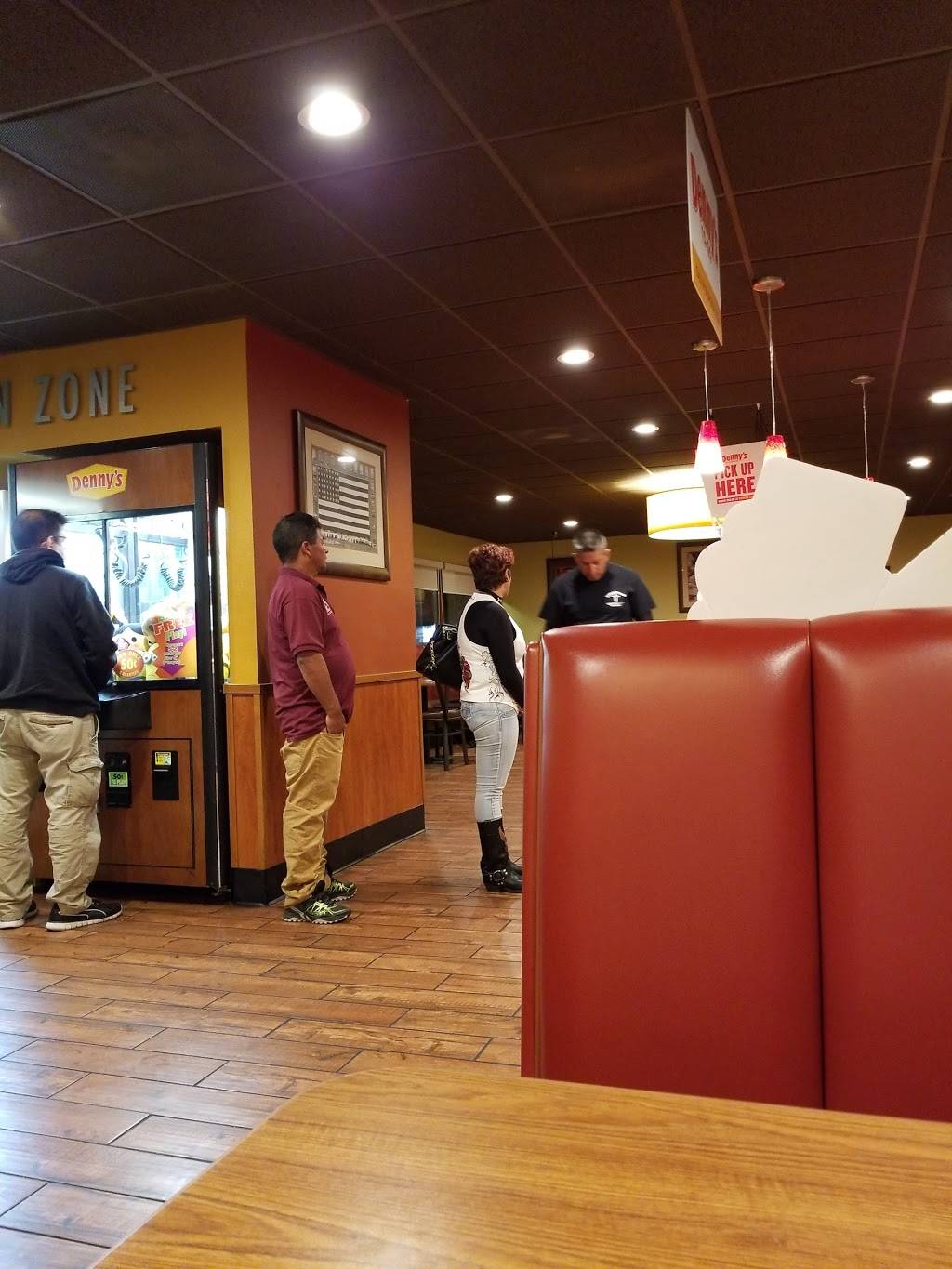 Dennys | restaurant | 1255 N Oxnard Blvd, Oxnard, CA 93030, USA | 8056049455 OR +1 805-604-9455