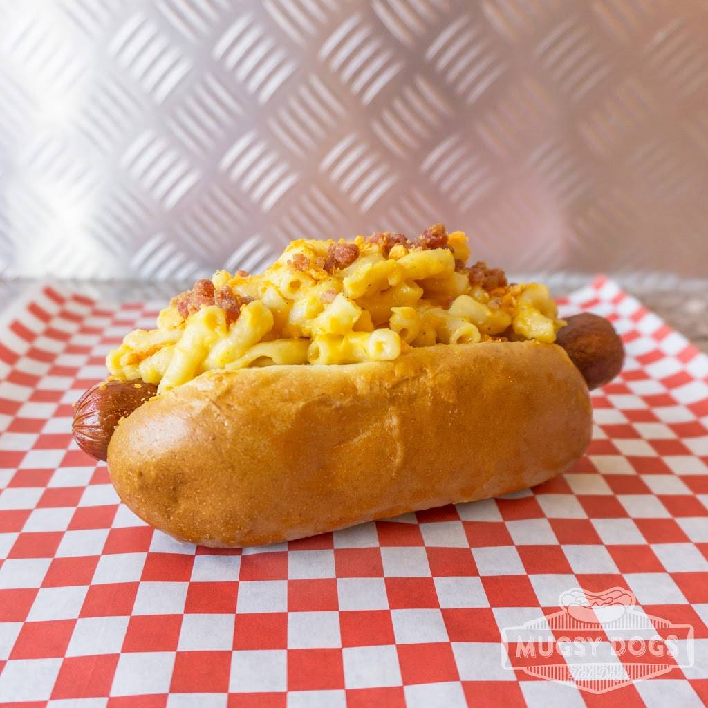 Mugsy Dogs | restaurant | 3160 E Queen Creek Rd #101, Gilbert, AZ 85297, USA | 4807196088 OR +1 480-719-6088