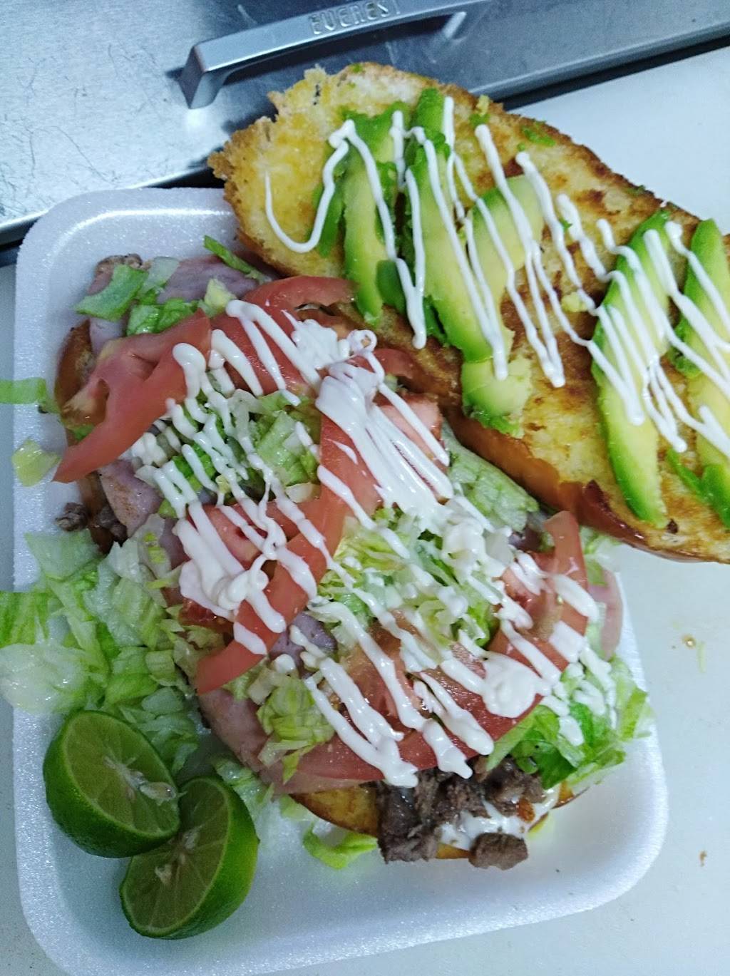 Los Mortales Hot Dogs | restaurant | 6400 S Country Club Rd, Tucson, AZ 85706, USA | 5204063939 OR +1 520-406-3939