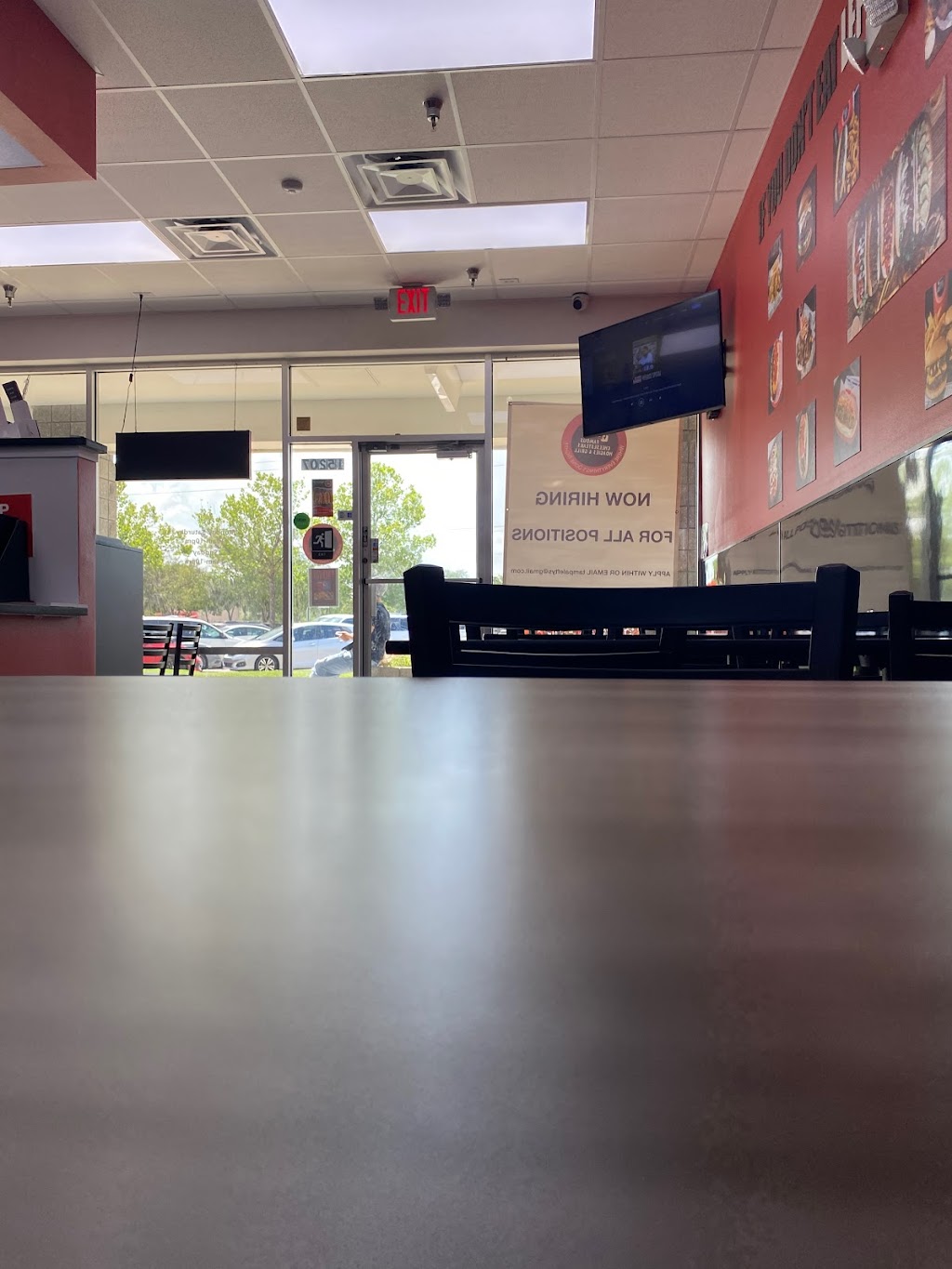 Leftys Cheesesteaks | restaurant | 15207 N Dale Mabry Hwy, Tampa, FL 33618, USA | 8134433221 OR +1 813-443-3221