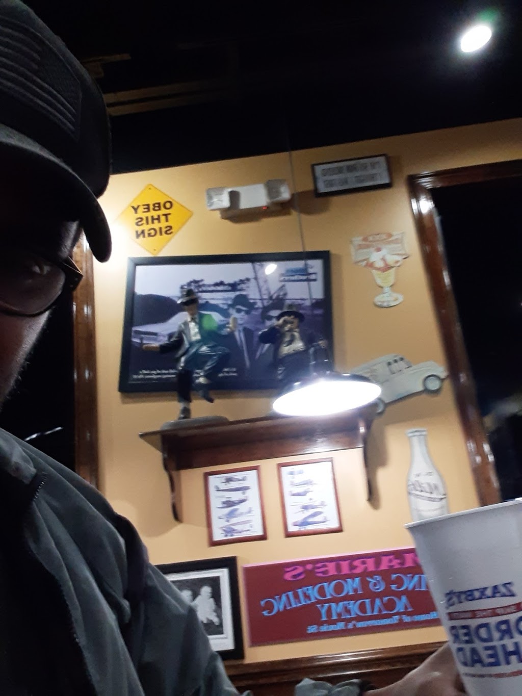 Zaxbys Chicken Fingers & Buffalo Wings | restaurant | 3201 Godwin Ln, Pensacola, FL 32526, USA | 8509128337 OR +1 850-912-8337