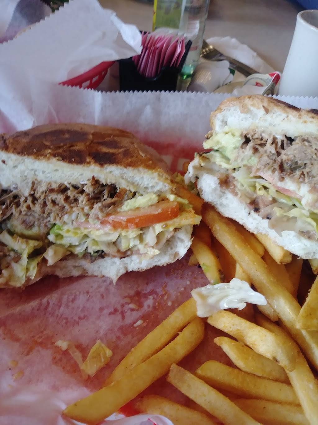 Real Mexican Tacos | restaurant | 1200 E Davis St, Mesquite, TX 75149, USA | 9722851919 OR +1 972-285-1919