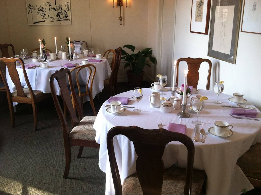 Lancellotti Dining Room at Geneva On The Lake | restaurant | 1001 Lochland Rd, Geneva, NY 14456, USA | 3157897190 OR +1 315-789-7190