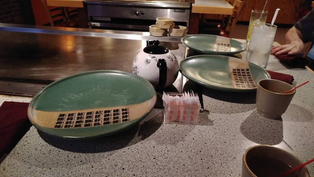 Sapporo Japanese Steak House | restaurant | 4260 Steubenville Pike, Pittsburgh, PA 15205, USA | 4129202988 OR +1 412-920-2988