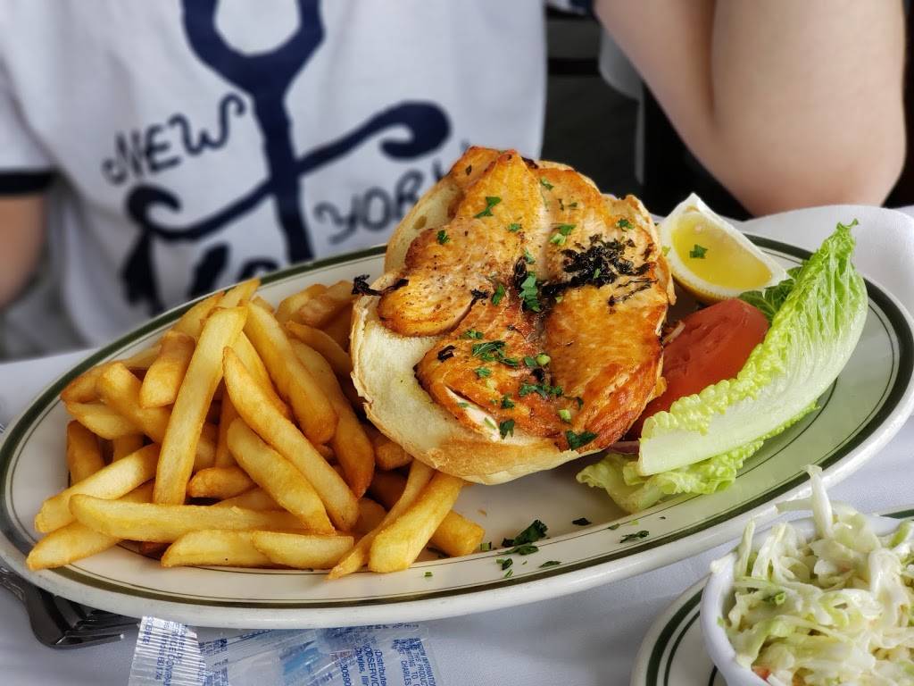 Peters Clam Bar | restaurant | 600 Long Beach Rd, Island Park, NY 11558, USA | 5164320505 OR +1 516-432-0505