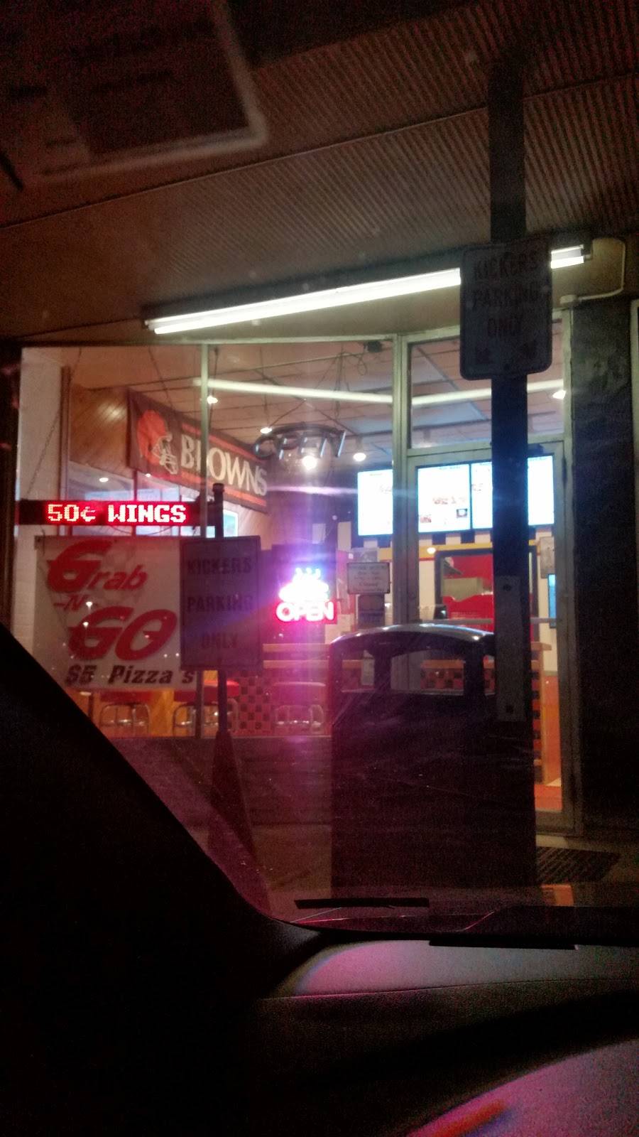 Kickers Pizza & More | restaurant | 15089 Snow Rd, Cleveland, OH 44142, USA | 2162676300 OR +1 216-267-6300