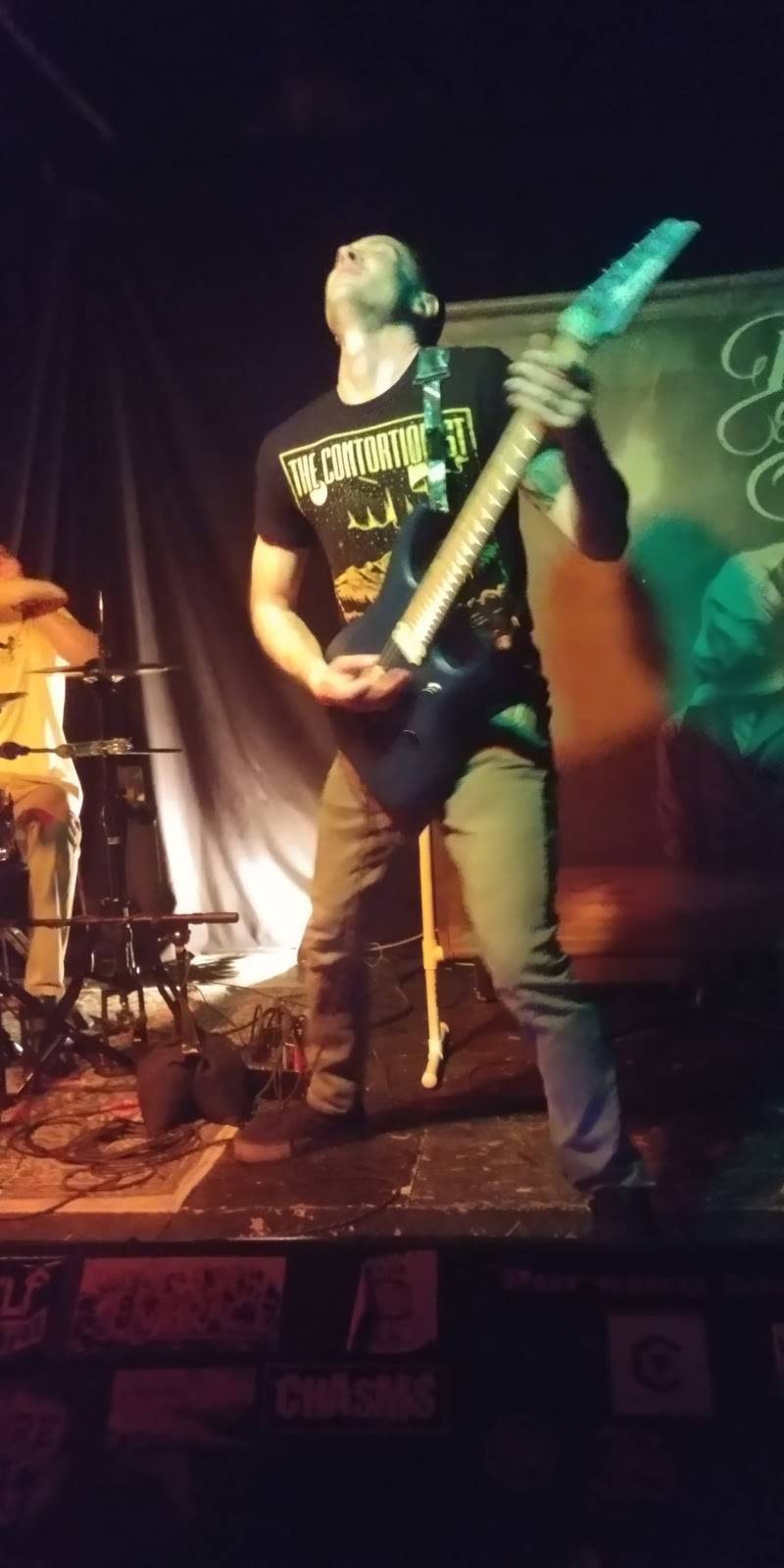 The Bungalow Bar & Grill | restaurant | 333 Valley St, Manchester, NH 03103, USA | 6037921111 OR +1 603-792-1111