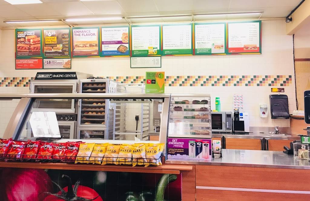 Subway Restaurants | restaurant | 8726 Richmond Ave, Houston, TX 77063, USA | 7137800701 OR +1 713-780-0701