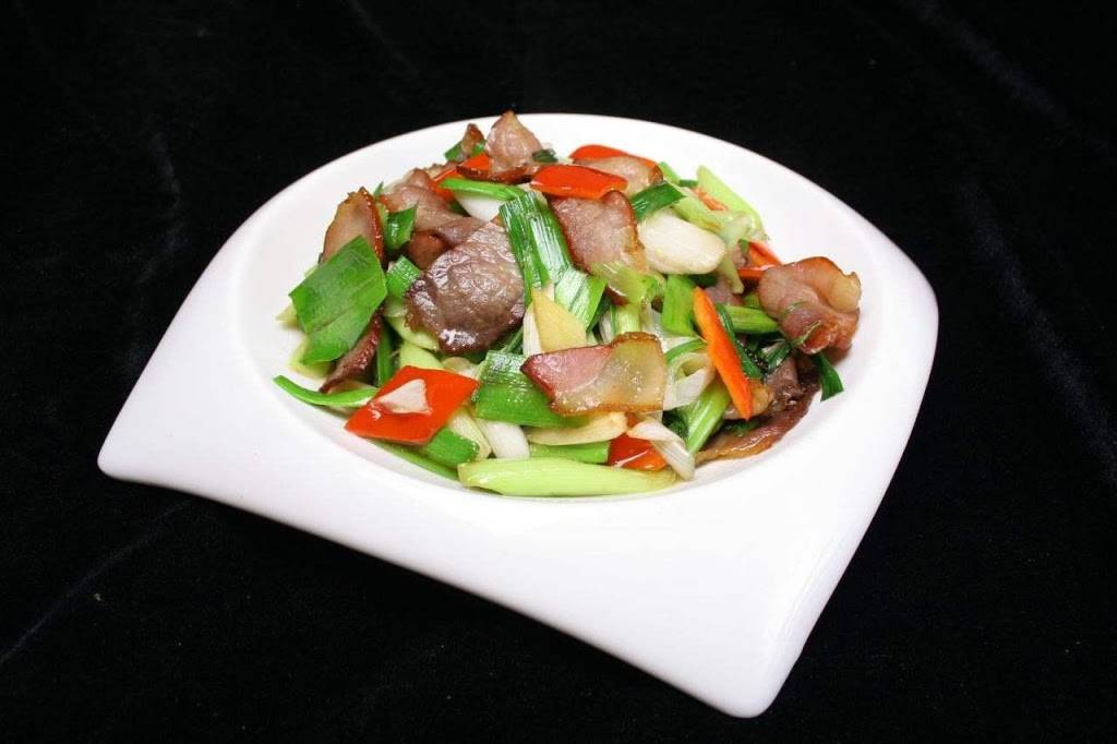 Spicy Dragon 湘辣轩 | restaurant | 7235 Franklin Blvd #1, Sacramento, CA 95823, USA | 9167061132 OR +1 916-706-1132