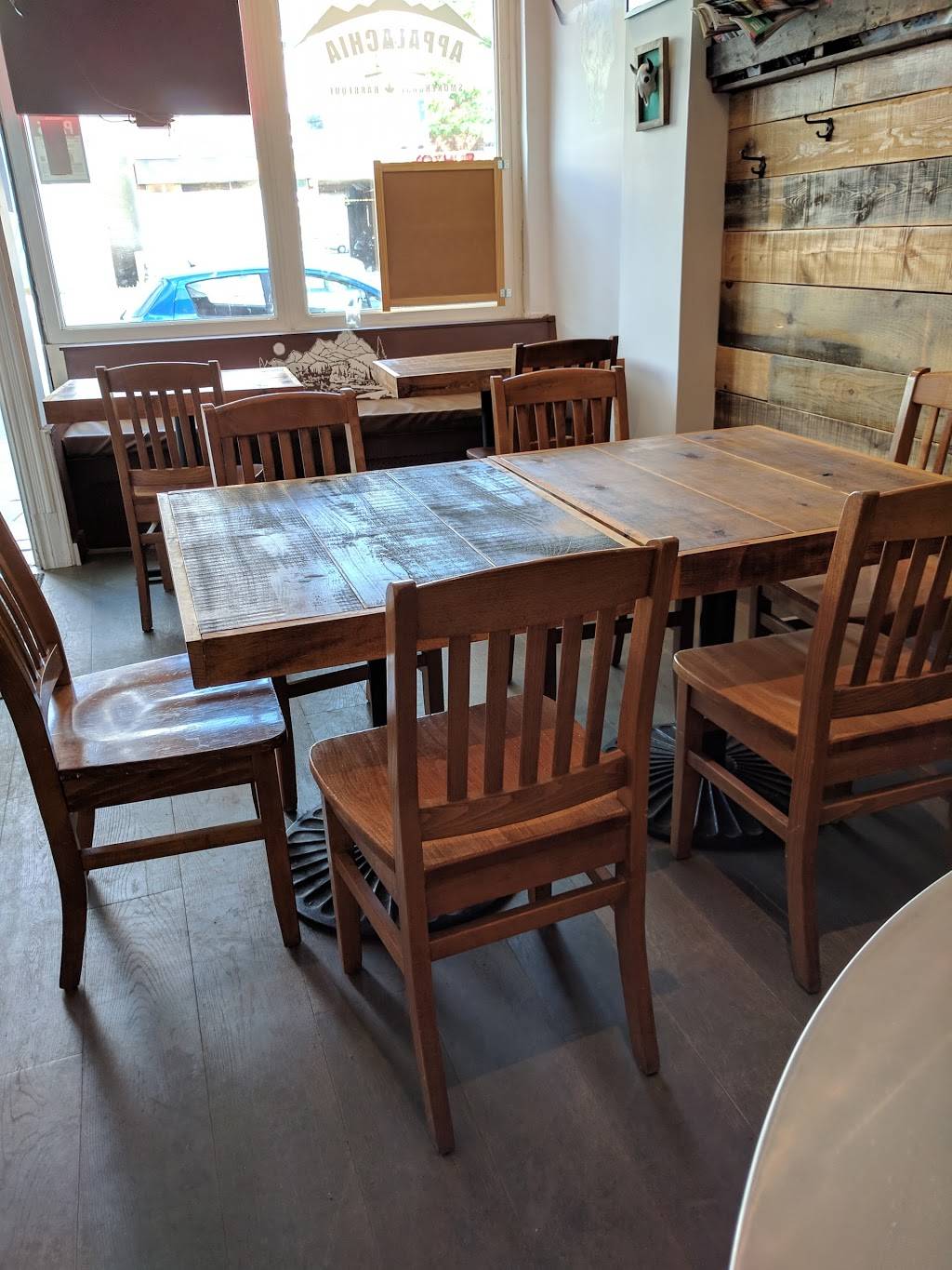 Appalachia Smoke House & BBQ | restaurant | 2416 Lake Shore Blvd W, Etobicoke, ON M8V 1C4, Canada | 4169017675 OR +1 416-901-7675