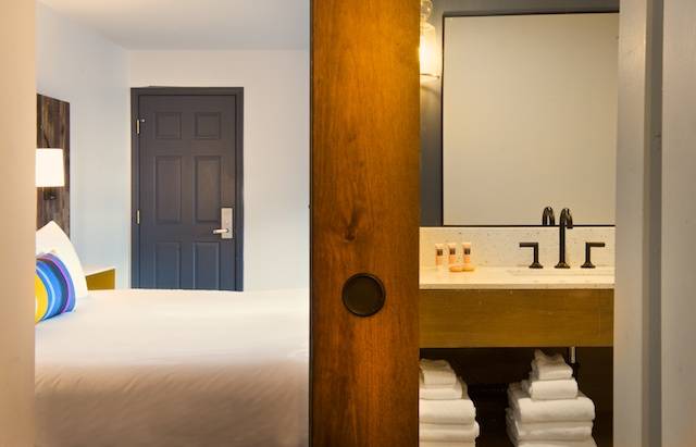 Hotel Becket, Trademark Collection by Wyndham | restaurant | 4003 Lake Tahoe Blvd, South Lake Tahoe, CA 96150, USA | 8443429267 OR +1 844-342-9267