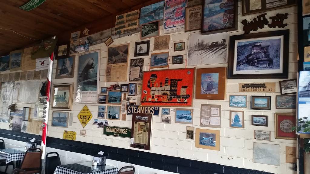 Loose Caboose | restaurant | 934 Park Row, Salinas, CA 93901, USA | 8314227169 OR +1 831-422-7169