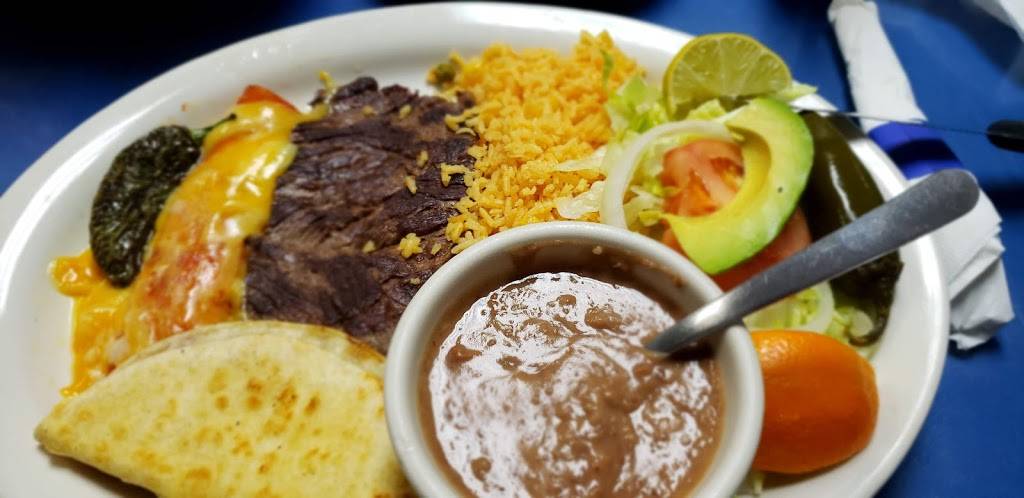 Mariscos La Reyna | restaurant | 517 W Jefferson Blvd, Dallas, TX 75208, USA | 2149416661 OR +1 214-941-6661