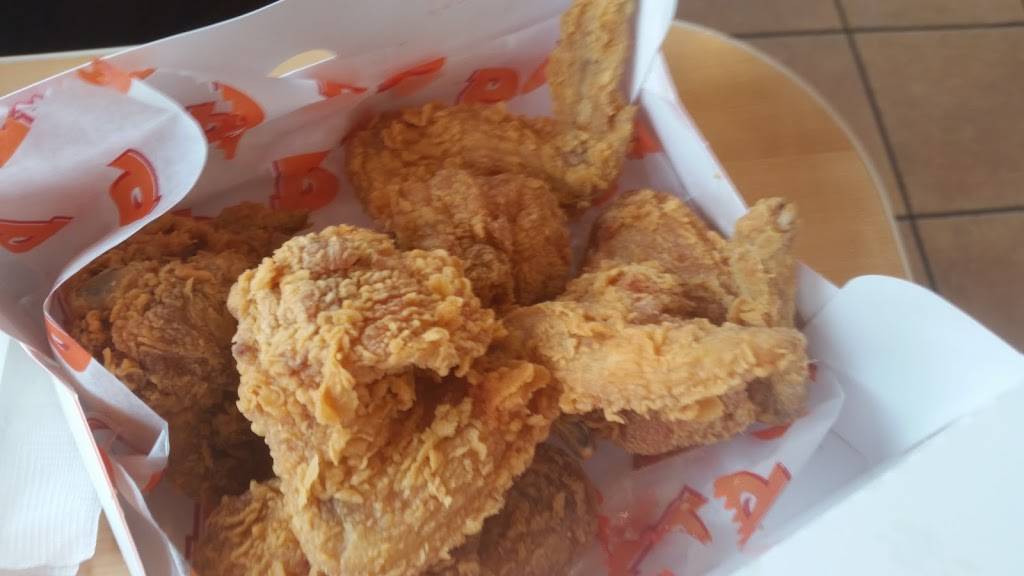 Popeyes Louisiana Kitchen | restaurant | 3111 NE Pine Island Rd, Cape Coral, FL 33909, USA | 2399955770 OR +1 239-995-5770