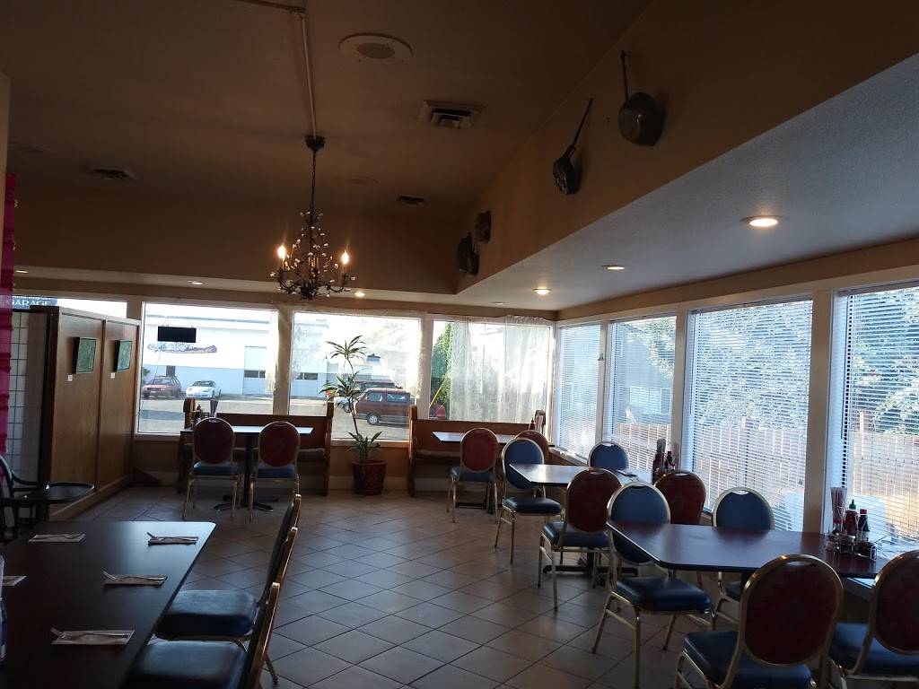 Bamboo Bistro | restaurant | 3401 Commercial Ave, Anacortes, WA 98221, USA | 3607556940 OR +1 360-755-6940