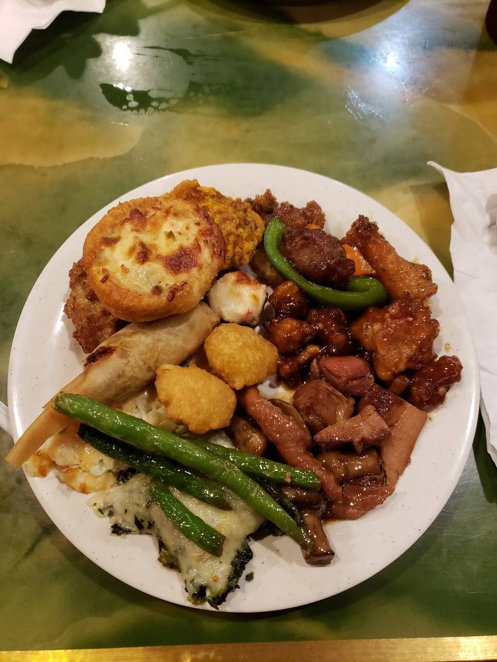Red Ginger Buffet | restaurant | 1018 Over Mountain Dr, Elizabethton, TN 37643, USA | 4235436288 OR +1 423-543-6288