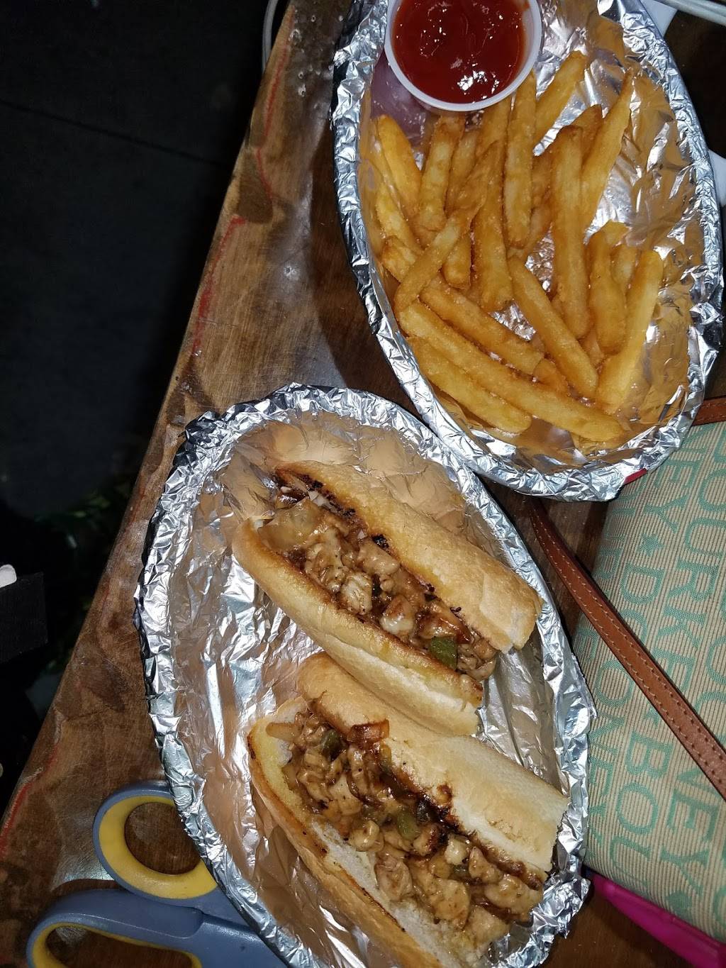 Bayshore Breeze Deli | restaurant | 2600 Bayshore Blvd, Dunedin, FL 34698, USA | 7272868974 OR +1 727-286-8974