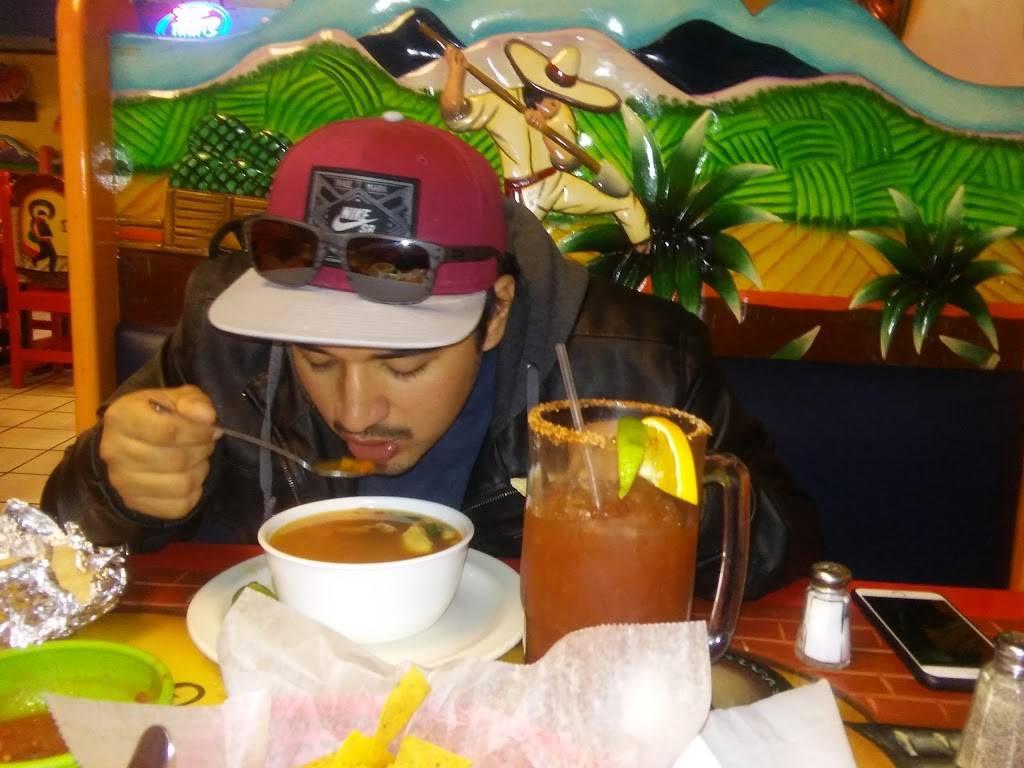 Azul Tequila Mexican Grill | restaurant | 11242 Kingston Pike, Knoxville, TN 37934, USA | 8656752511 OR +1 865-675-2511