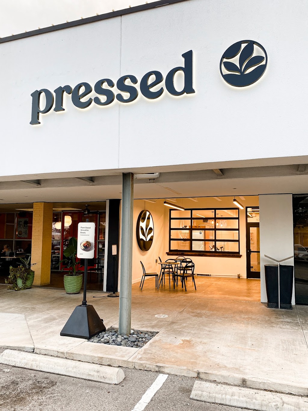 Pressed | restaurant | 6025 Royal Ln #105, Dallas, TX 75230, USA | 9729966564 OR +1 972-996-6564