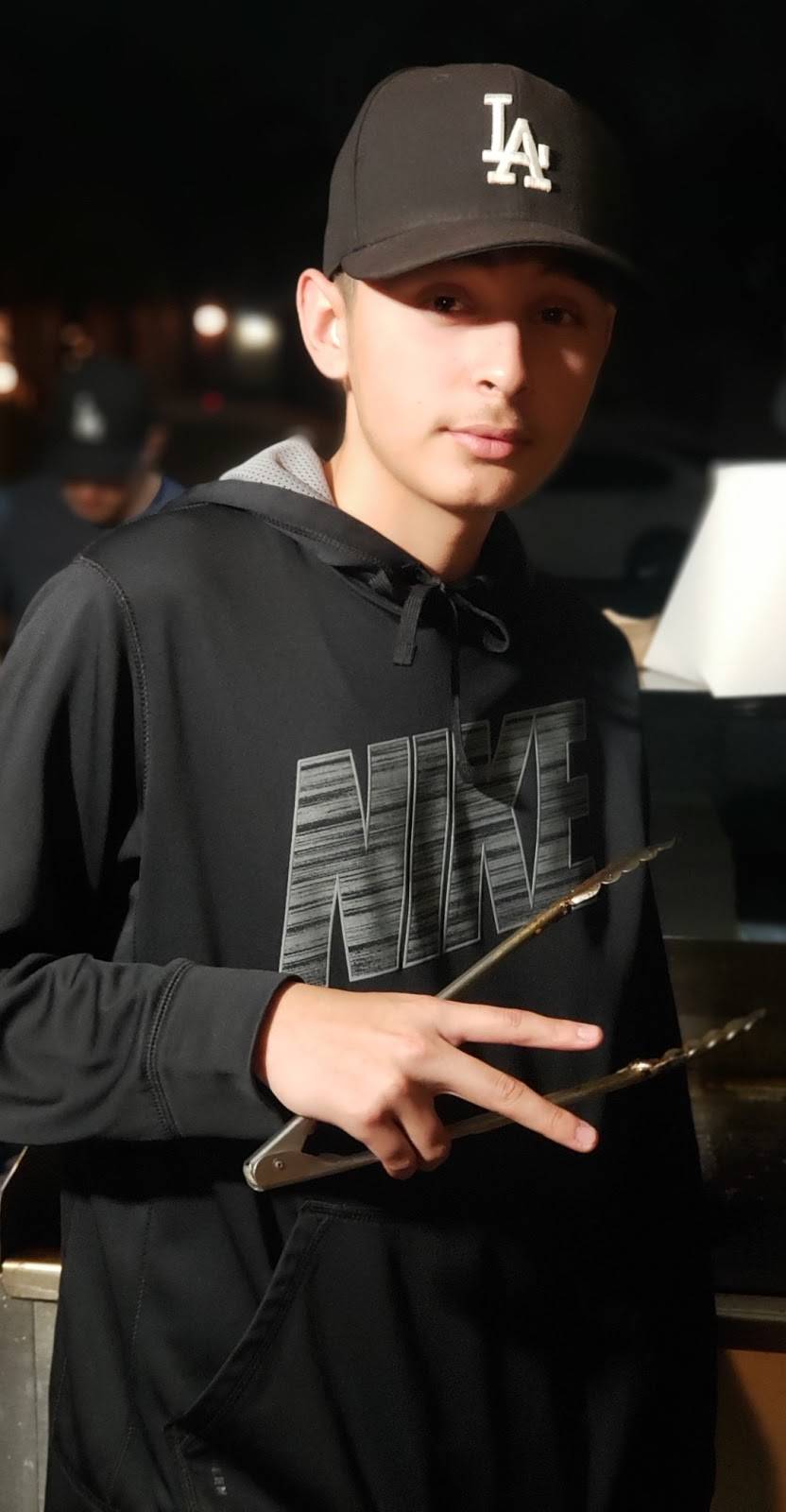 Loshotdogschingonez | restaurant | 15127 Randall Ave, Fontana, CA 92335, USA | 5624415934 OR +1 562-441-5934